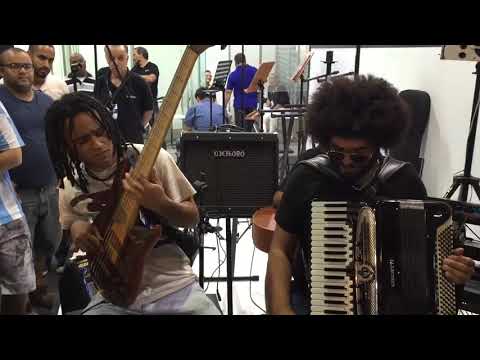 Michael Pipoquinha, Daniel Silveira e Mestrinho Expomusic 2015