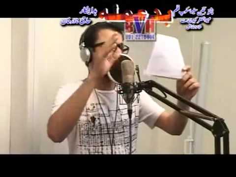 Rahim shah and Nazia iqbal pashto song  hase na che da khomaro stargo