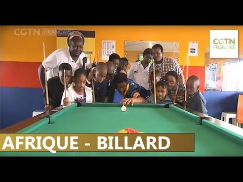 Les jeunes de Soweto bénéfécient de l'aide d'un champion sud-africain de billard
