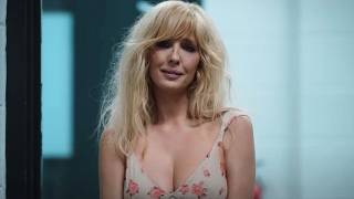 Kelly Reilly🔥 Rare G-Strlng & Bikini Moments Leave You Speechless