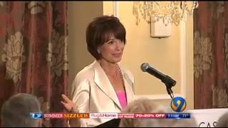 Former Channel 9 anchor Bill Walker inducted into hall of fame
