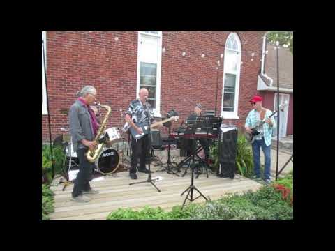 Fade Kings with Ian Kojima perform "Mean old Frisco"