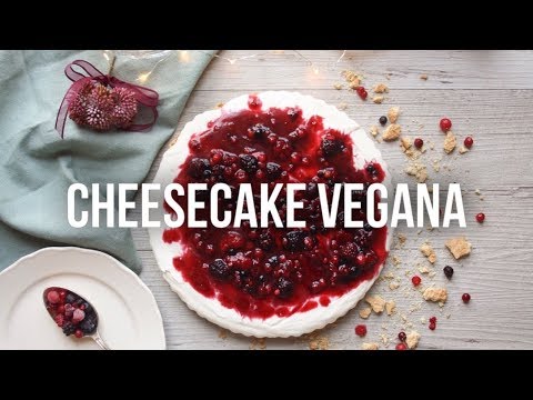 CHEESECAKE VEGANA AI FRUTTI DI BOSCO