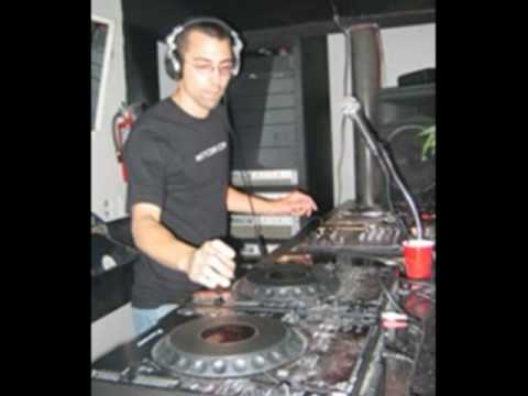 Matt Cerf - Bent  (Eric Meza vs Brad F mix)