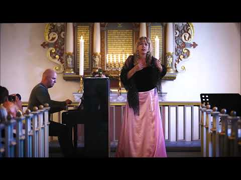 Měsíčku na nebi hlubokém (Song to the Moon) from Rusalka