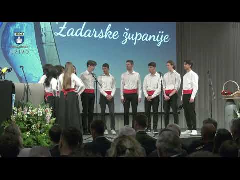 Dječja klapa Baliniera (Mare moja, moj uzorje)