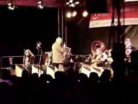 Bratislava Hot Serenaders & M. Lasica - Jaj, Zuzka, Zuzicka