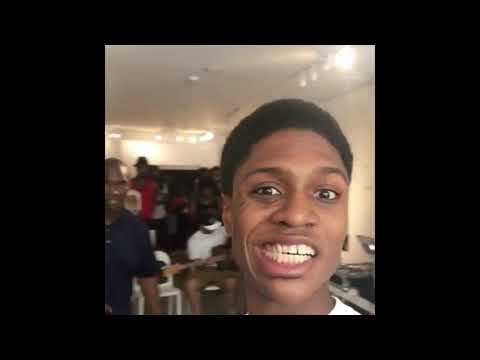 3 minutes of Ephraim being cute