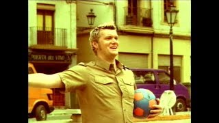 Chumbawamba - Top of the World (Olé, Olé, Olé)