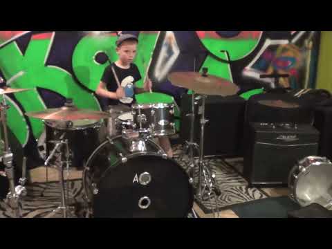 Kristaps Janis - Travis Barker