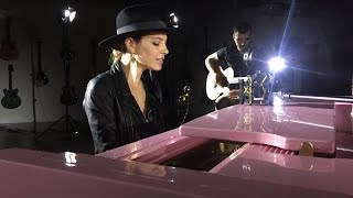 Debi Nova - No nos sobran los Domingos-  Versión Acústica