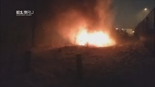 Кроссовер, погибая, взрывами огрызался. Real video
