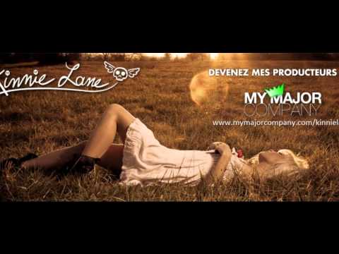 KINNIE LANE - C'est La Guerre (Acoustique)(HQ)