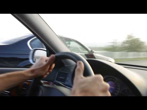 BMW 330 VS MERCEDES 3.2 CDI  R6