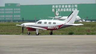 preview picture of video 'N6077Q Piper Malibu Meridian PA-46-400TP @ TaoYuan International Airport'