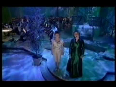 Lesley Garrett and Renee Fleming - Hansel and Gretel