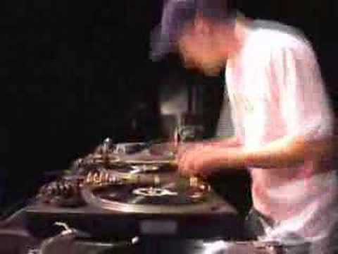 DJ DAMENTED & DJ DYSFUNKSHUNAL 'Belt Drive Breaks Juggle'