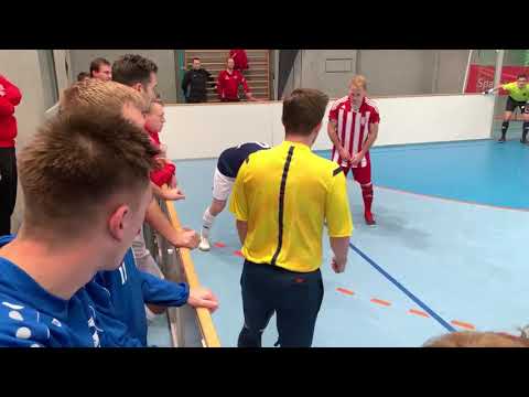 2018.12.27 19. Mitternachtspokal Spergau Finale SV Blau Weiß Günthersdorf -  SG Spergau 4:1 720p