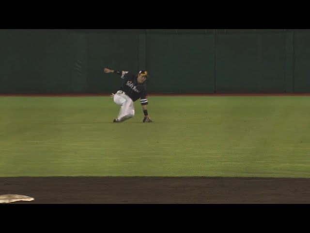 【9回裏】ホークス・柳田 チームを救うファインプレー!! 2020/8/6 E-H