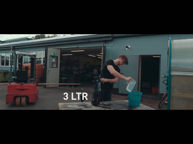 Video Teaser für "Wie viele Liter passen in ein Drybag 80?" - Testcenter Folge #1- Hecktasche | SW-MOTECH