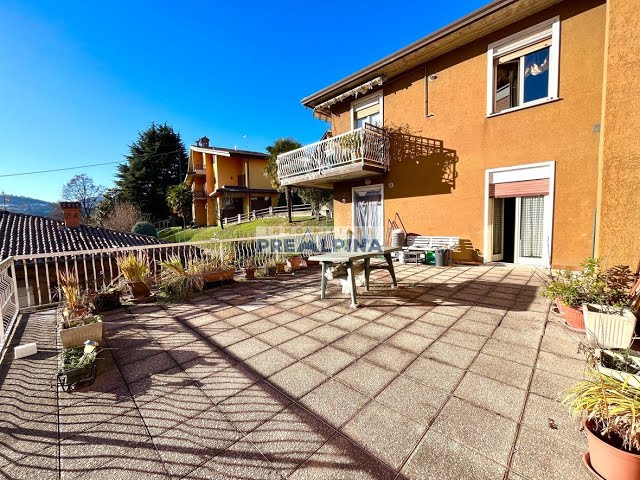 Appartamento cON GRANDE TERRAZZA VIVIBILE A GANDINO