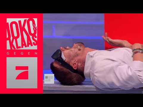 Feeling objects with your stomach - Erbauchen | Game 4 | Joko & Klaas vs. ProSieben