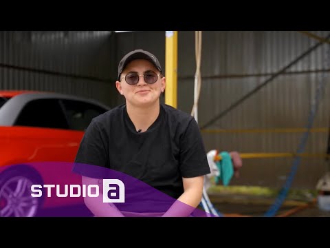 Automekanikja e parë në Ferizaj hap autolarjen e saj, pasioni për veturat s'ka të ndalur për të!