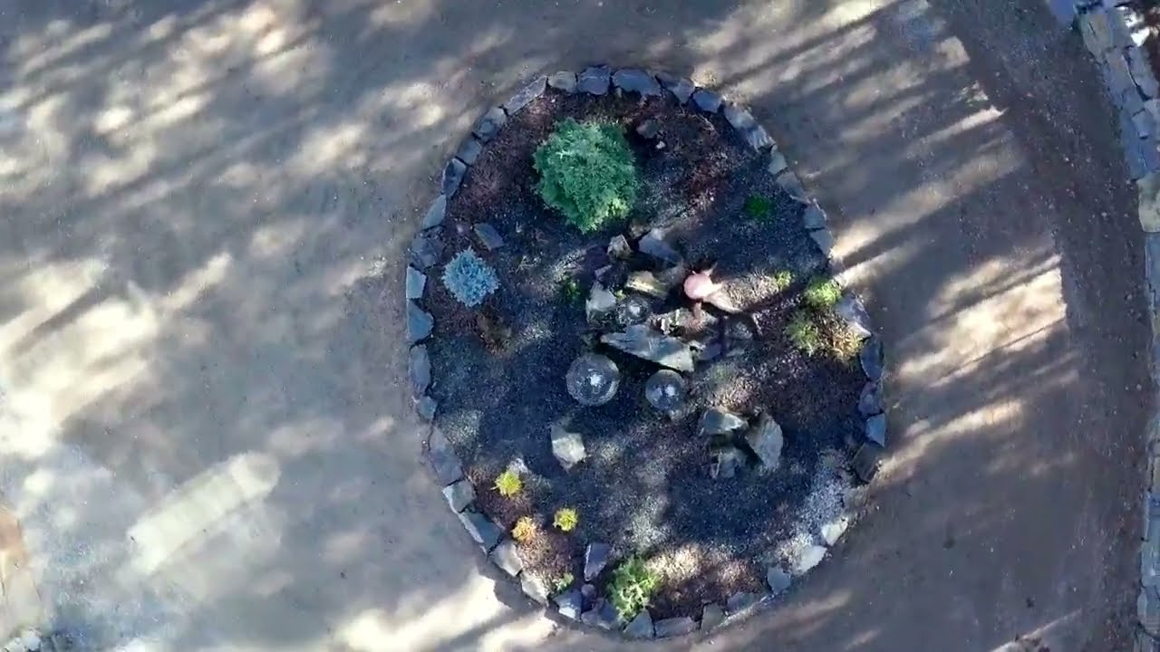 Driveway Roundabout Water Feature