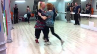 Elvira Malishevskaya y Tatjana Arhupova. Vals, Ritmo.