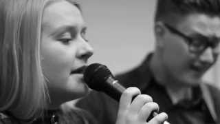 Harriet Kennerly & Will Mercer - Pompeii (Cover) // The Live Lounge Sessions