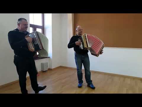 Kvartet harmonikarjev - Po dekle (v živo)