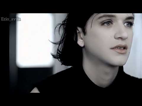 Thumbnail for Placebo Once More with Feeling Videoclips comments: " Pure Morning " by R.E.M.