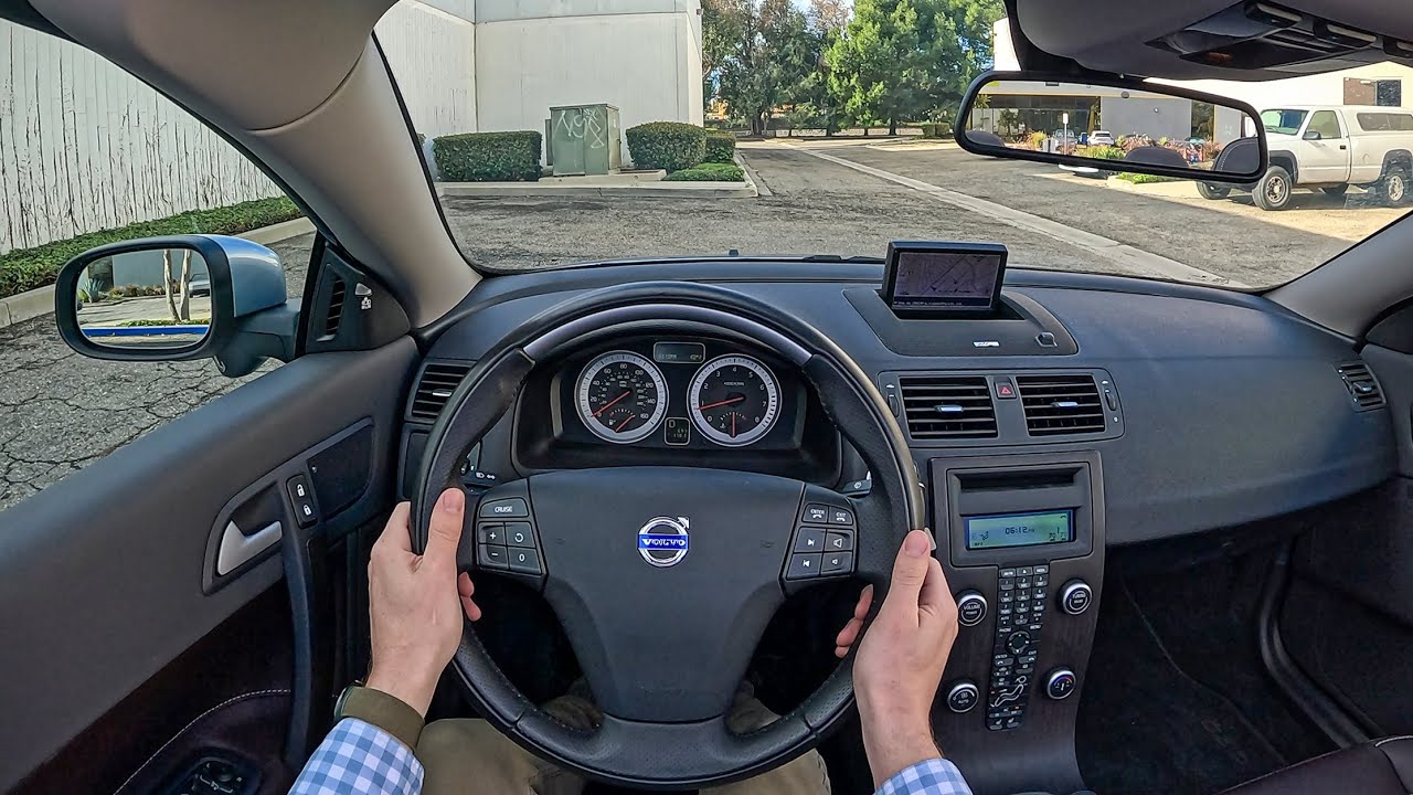 2013 Volvo C70 - POV Quick Drive (Binaural Audio)