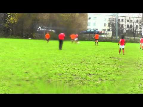 3 dec 2011 Nieuw Utrecht E1 - VV De Meern E6 com 4-3 goede redding Sven