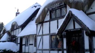 preview picture of video 'Wickhamford Village UK 12-24-2010'
