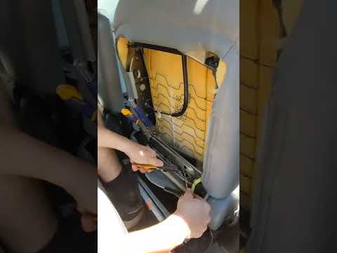 How to Remove a 2012 Kia Sorento Active Headrest