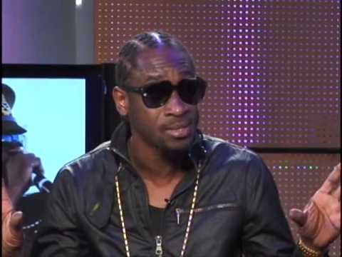 Bounty Killer - ONSTAGE (Tommy Lee,Beenie Man Diss) DECEMBER 8, 2012 Part 1