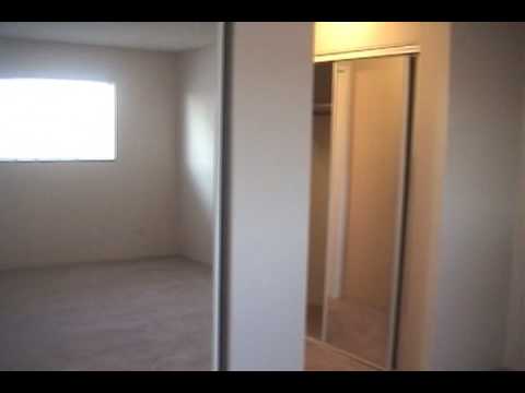 Beautiful Top Floor Inglewood Apartment