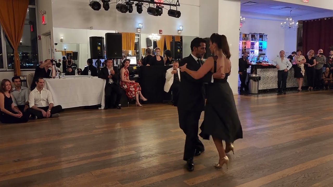 Argentine tango: Virginia Gómez & Christian Márquez “Los Totis" - El Tigre Millan