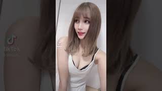 【TikTok】美白のおっぱい