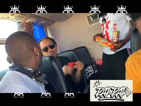 O que acontece no Backstage 😂👏🏾.Nga Prodígio Don-g Mallaryah kota manda Dji Tafinha RIP fill_jr