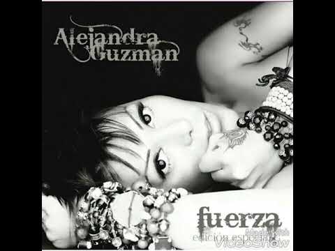 Video thumbnail for Por un momento (Acústica)