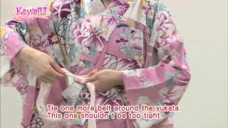 Kawaii Tutorial #14 - How to Wear YUKATA (Traditional Japanese Summer Kimono) With Ayumi Hoshino