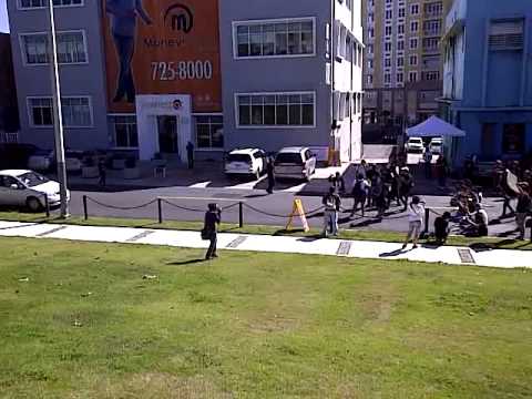 manifestantes y estudiantes en cerca de Capitolio