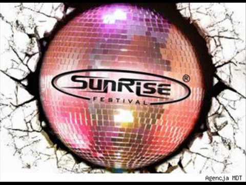 Cliff Coenraad - Massive (Sunrise 2010 Anthem)