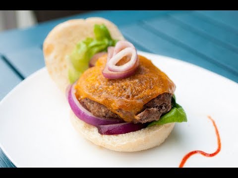 Ingles Table - Steve Woronoff | Woronoff Juicy Burgers
