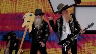 ZZ Top - Waiting For The Bus, Jesus Just Left Chicago (Live at Crossroads Festival 2010)