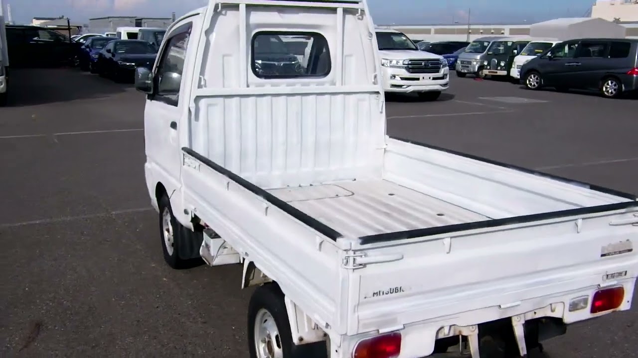 1995 Mitsubishi Minicab Truck U42T (UW-694cd1ed16d39)