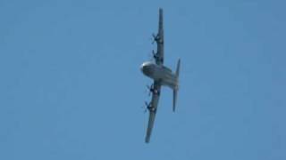 preview picture of video 'C-130 Hercules at Paris Airshow 2009 Part 1/3'