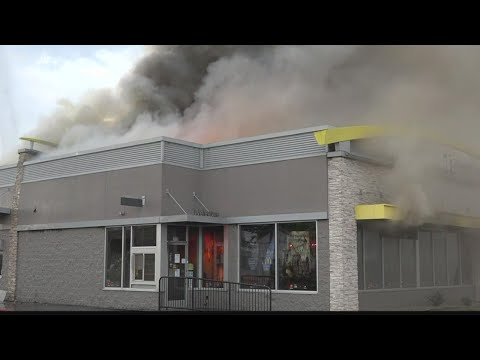 McDonald's fire spewing smoke in Alton for hours